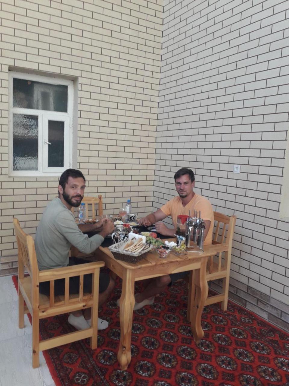 Hotel Allanazar Ota Khiva Esterno foto